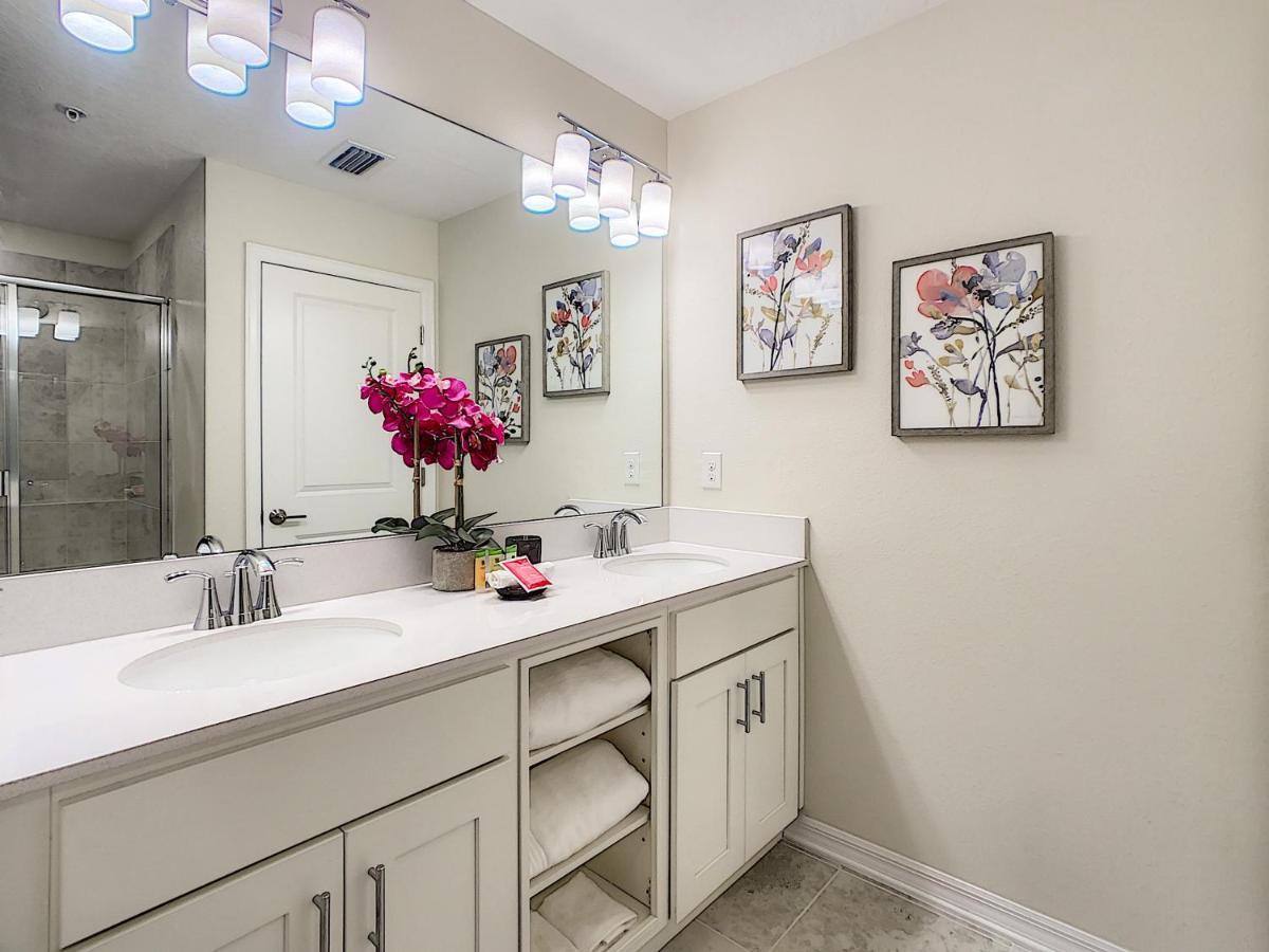 Modern Condo Near Disney Foosball Water Park Kissimmee Exteriör bild